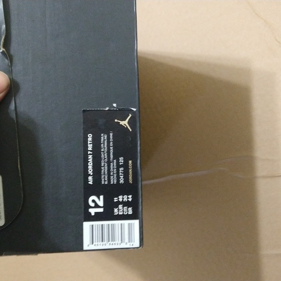 Air Jordans Retro 9s - Picture 2 of 9